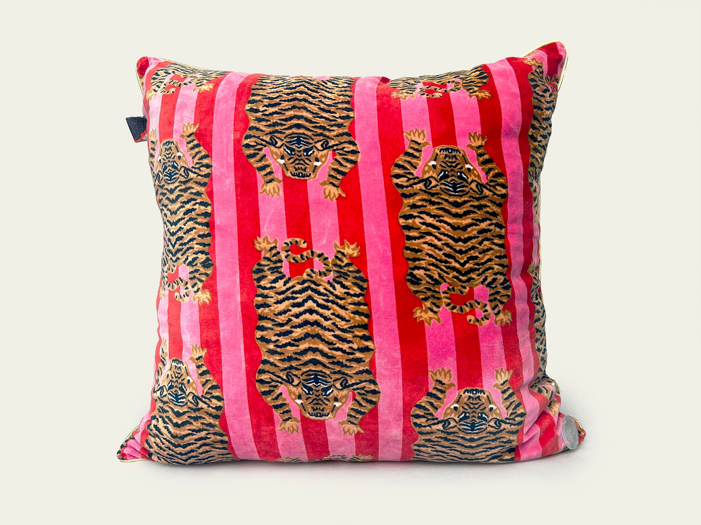 Sierkussen Big Jane Pink 60x60