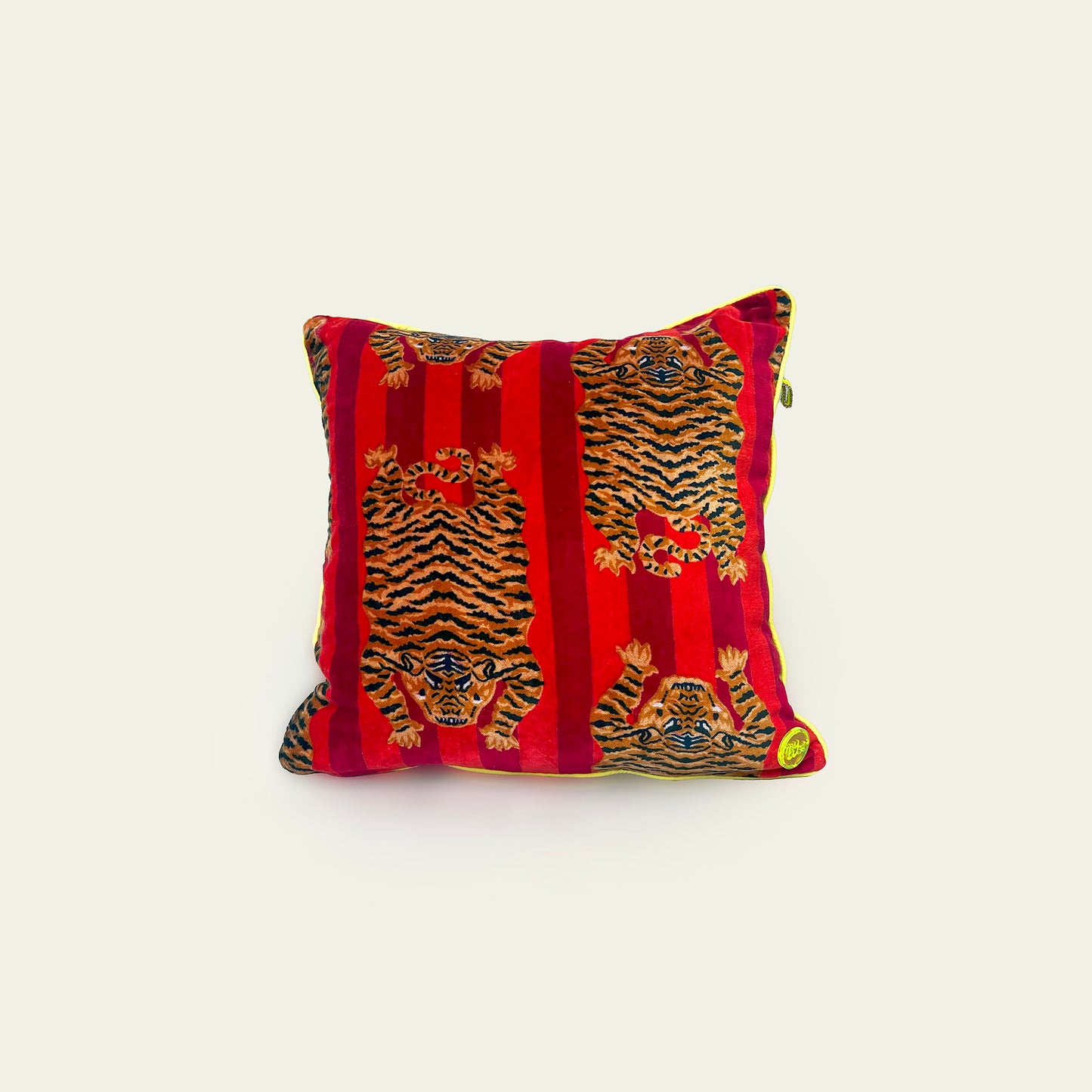 Sierkussen Little Drahla Yellow 40x40