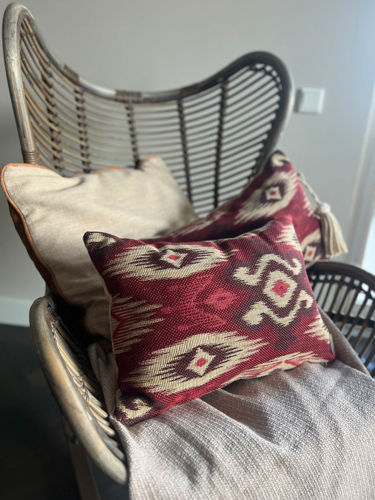 Aztec Maroon 50x30 sfeer 1