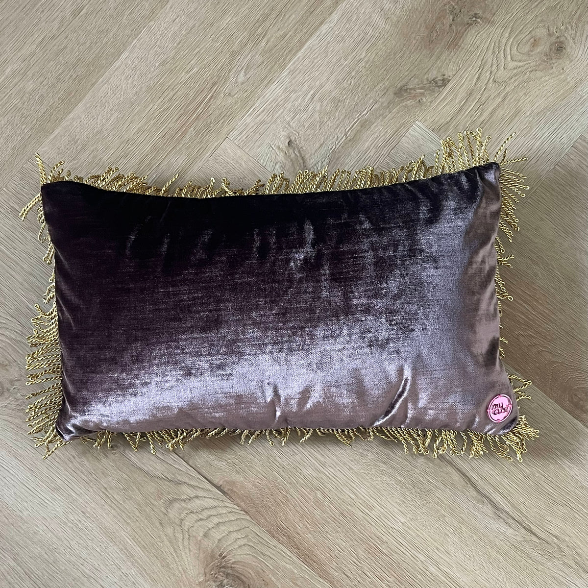 Royal_purple_front_50x30_3